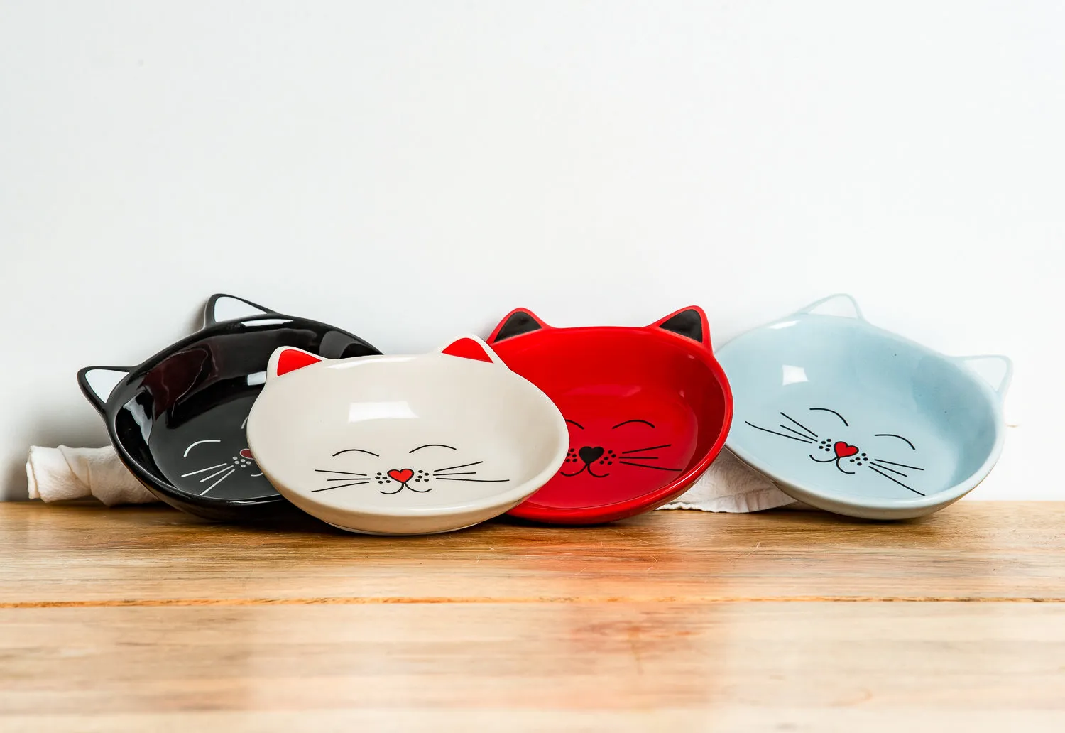 OSCAR CAT DISH SET OF 4 - MIXED